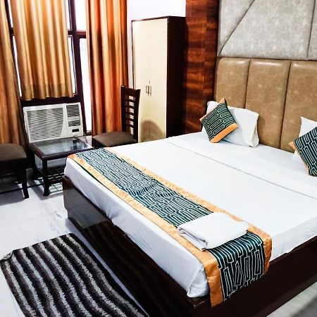 نيودلهي Hotel Krone Near Igi Airport Delhi المظهر الخارجي الصورة